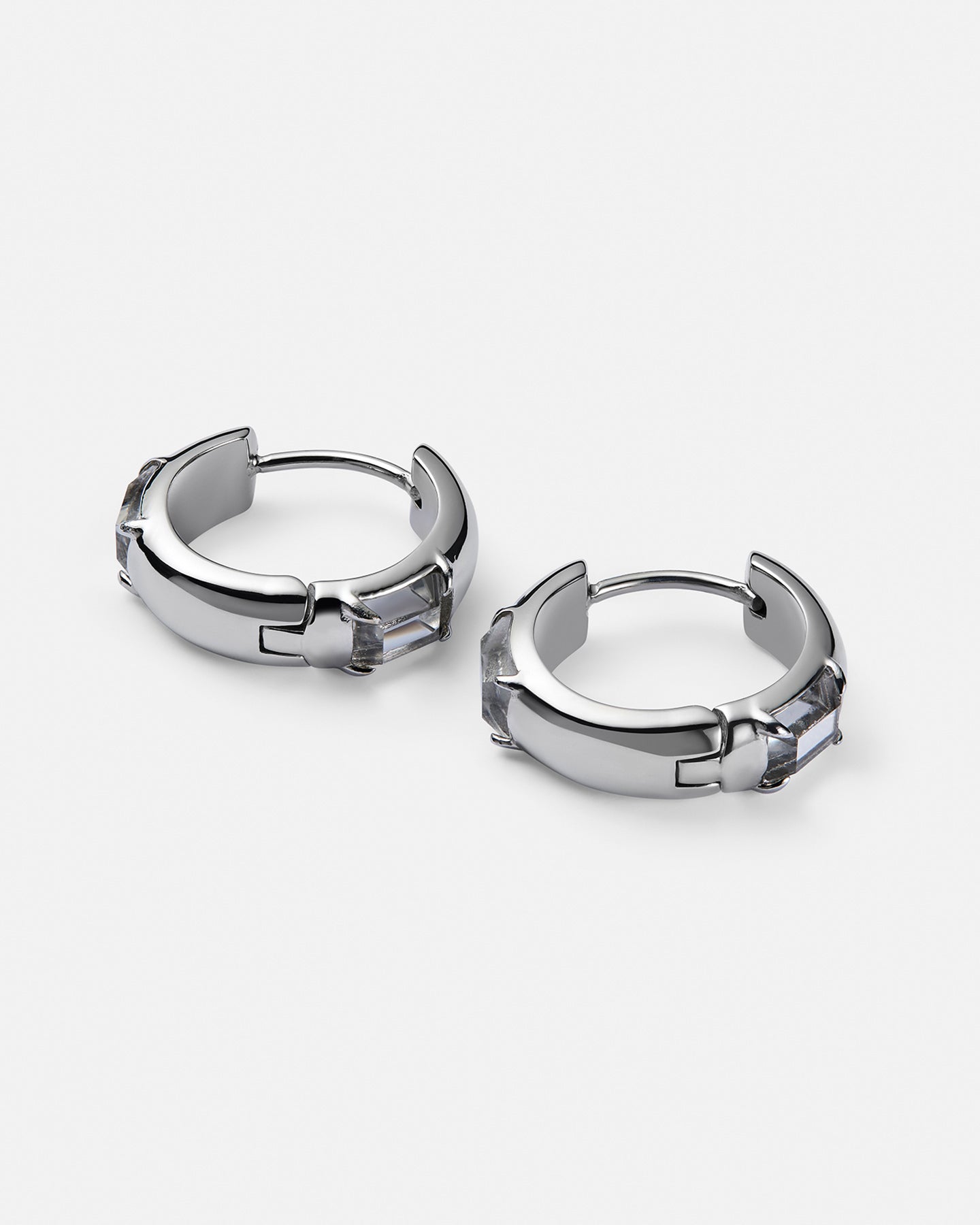 Tideforms_Wind_Earrings_SS_POG_01_f9e952bb-41c5-46b2-a724-561d7aeadbed Wind