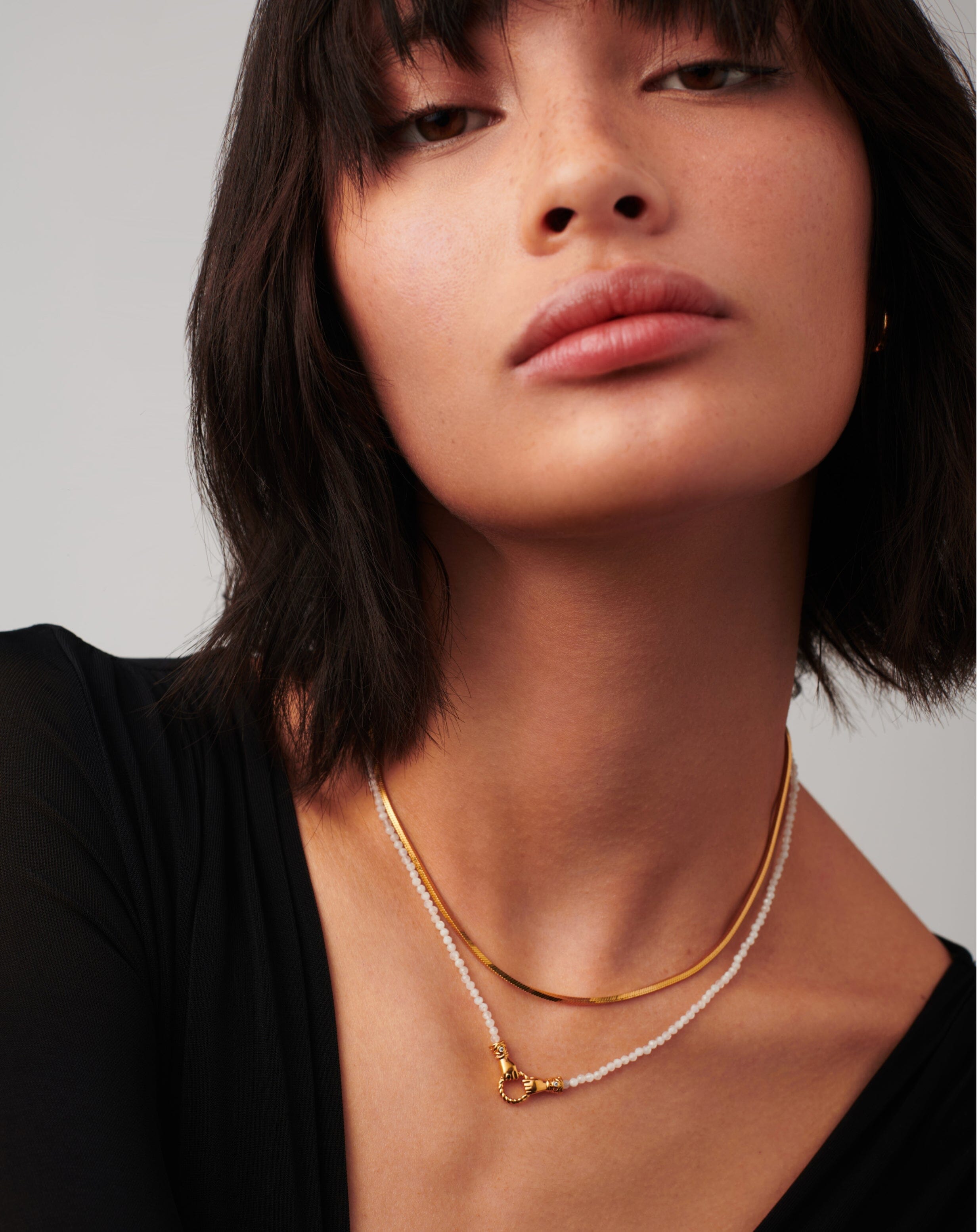 harris-reed-in-good-hands-mini-beaded-gemstone-necklace-18ct-gold-platedrainbow-moonstone-necklaces-missoma-976462 Harris Reed In Good Hands Mini Beaded Gemstone Necklace | 18ct Gold Plated/Rainbow Moonstone - Image 3