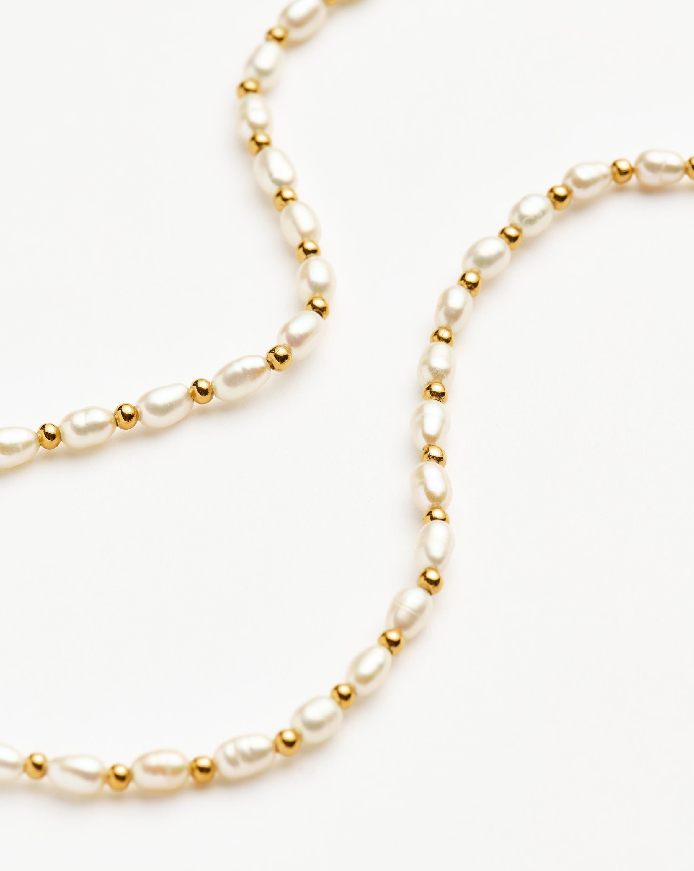 seed-pearl-beaded-choker-necklaces-missoma-448886 Seed Pearl Beaded Choker - Image 4