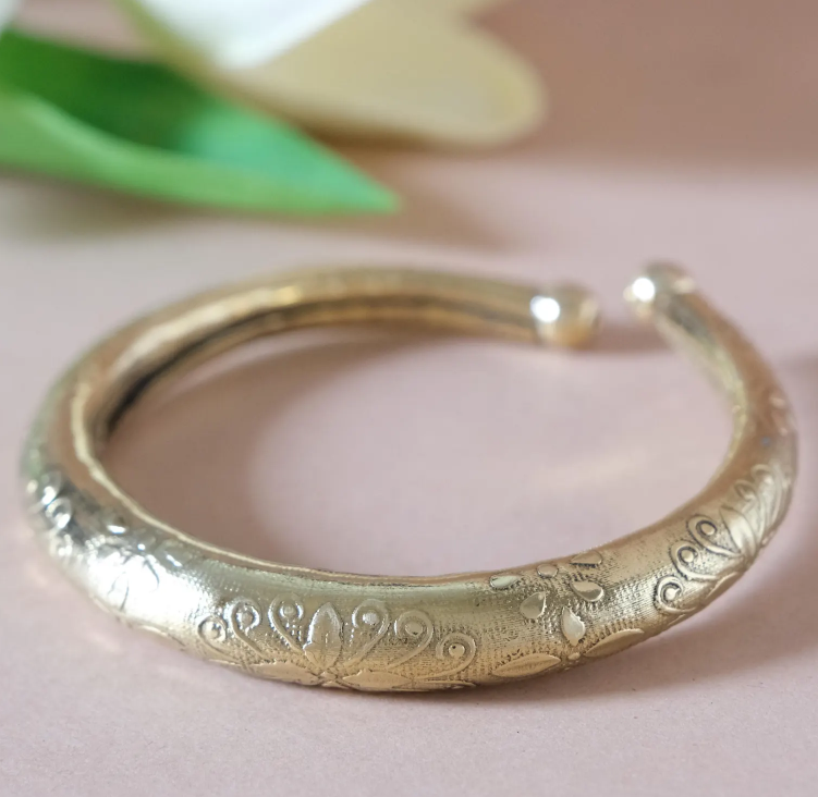 寬版雕花手鐲2 Wide-leaf engraved bracelet - Image 3