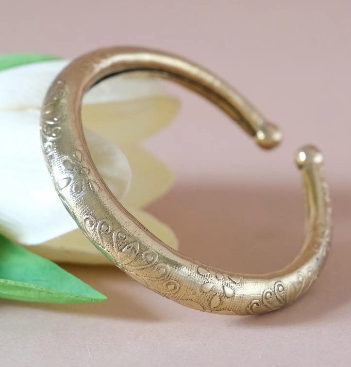 寬版雕花手鐲5 Wide-leaf engraved bracelet - Image 6